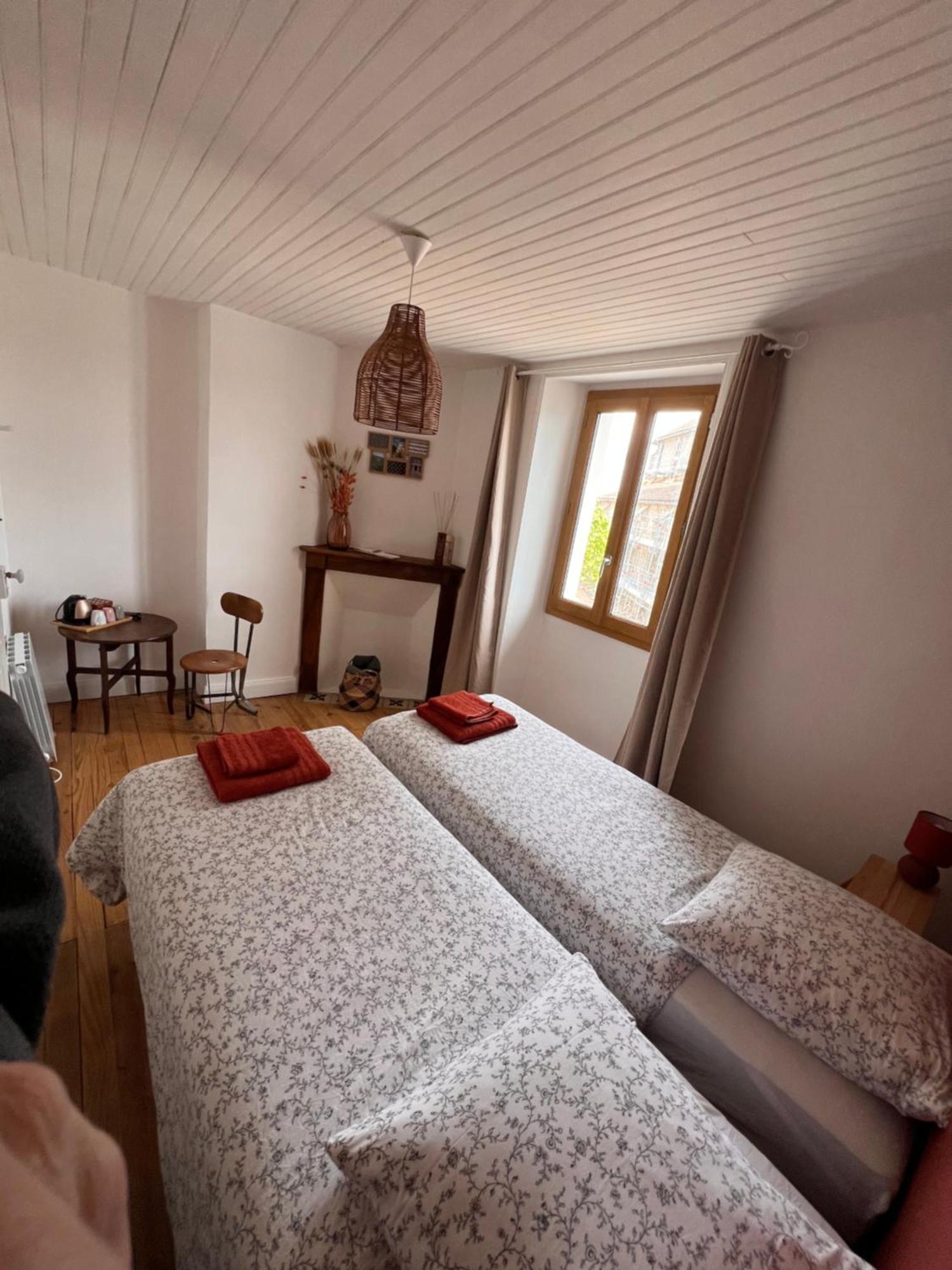 Bien Et Toit Bed & Breakfast Montredon  Exterior photo
