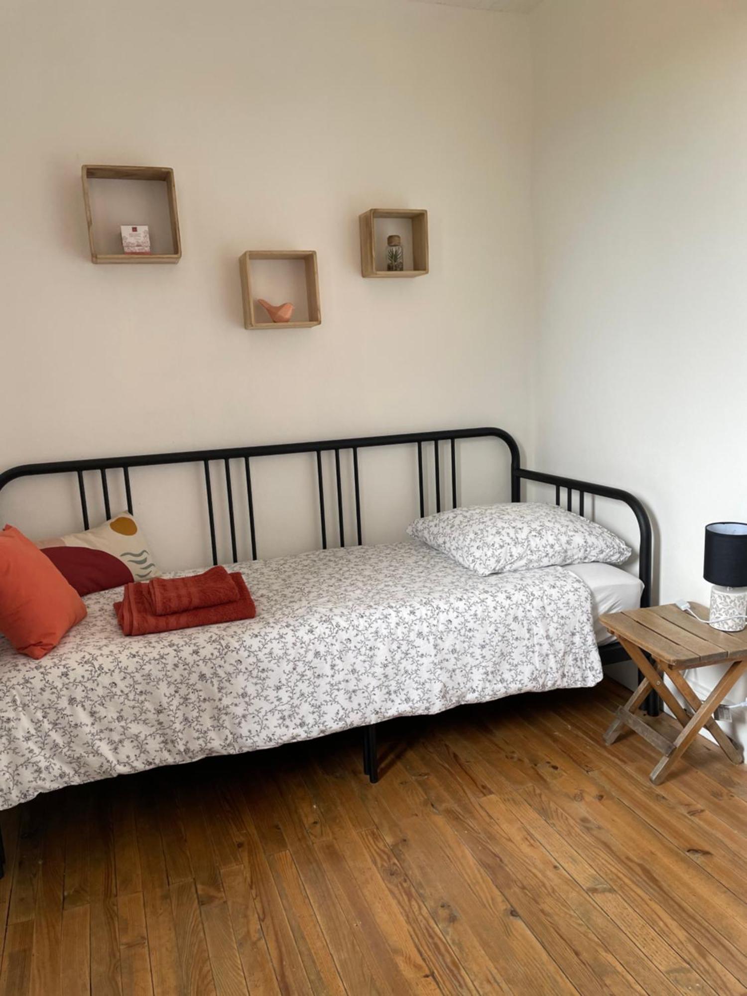 Bien Et Toit Bed & Breakfast Montredon  Exterior photo